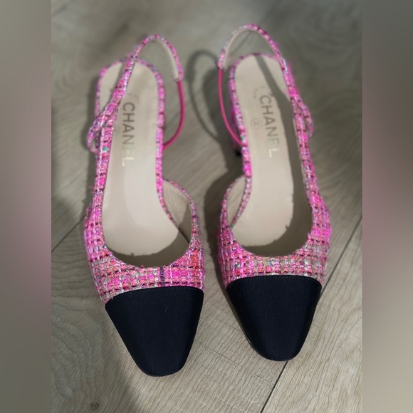 Chanel Pink tweed slingbacks size 39. Pre owned excellent condition - Picture 5 of 16